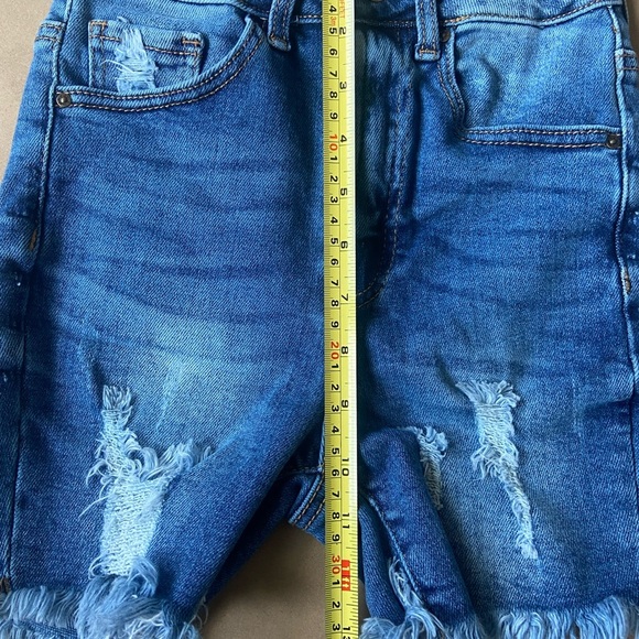 Wax Jean Collection Womens Blue Distressed Denim Frayed Short Size Small - Picture 5 of 7